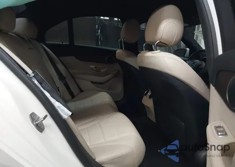 2018 Mercedes-Benz C 300 from USA, damaged, VIN 55SWF4JB0JU256219